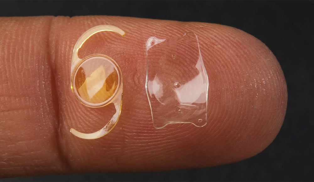 Implants pour besoins visuels spécifiques.